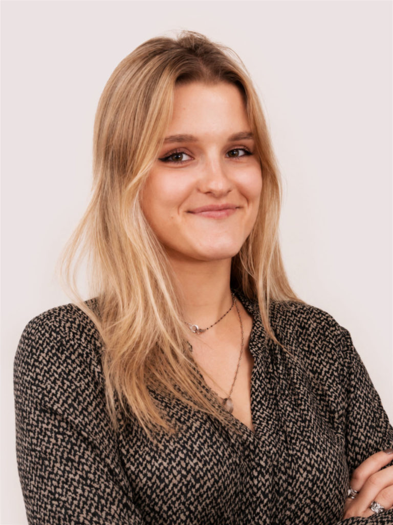 Chloé Andréi